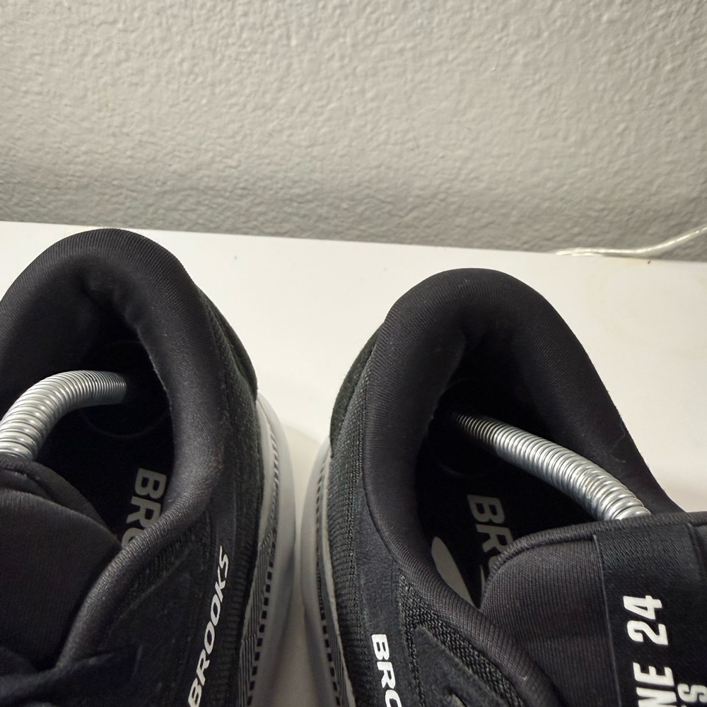 Brooks adrenaline 24 Black and White Athletic Sneakers - Picture 8 of 12